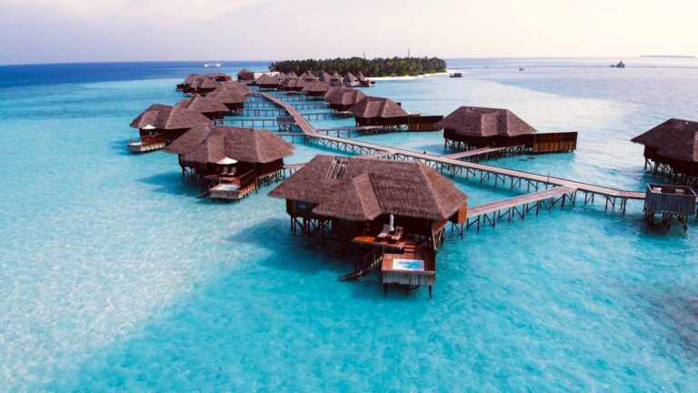Top Luxury Resorts to Experience in the Maldives